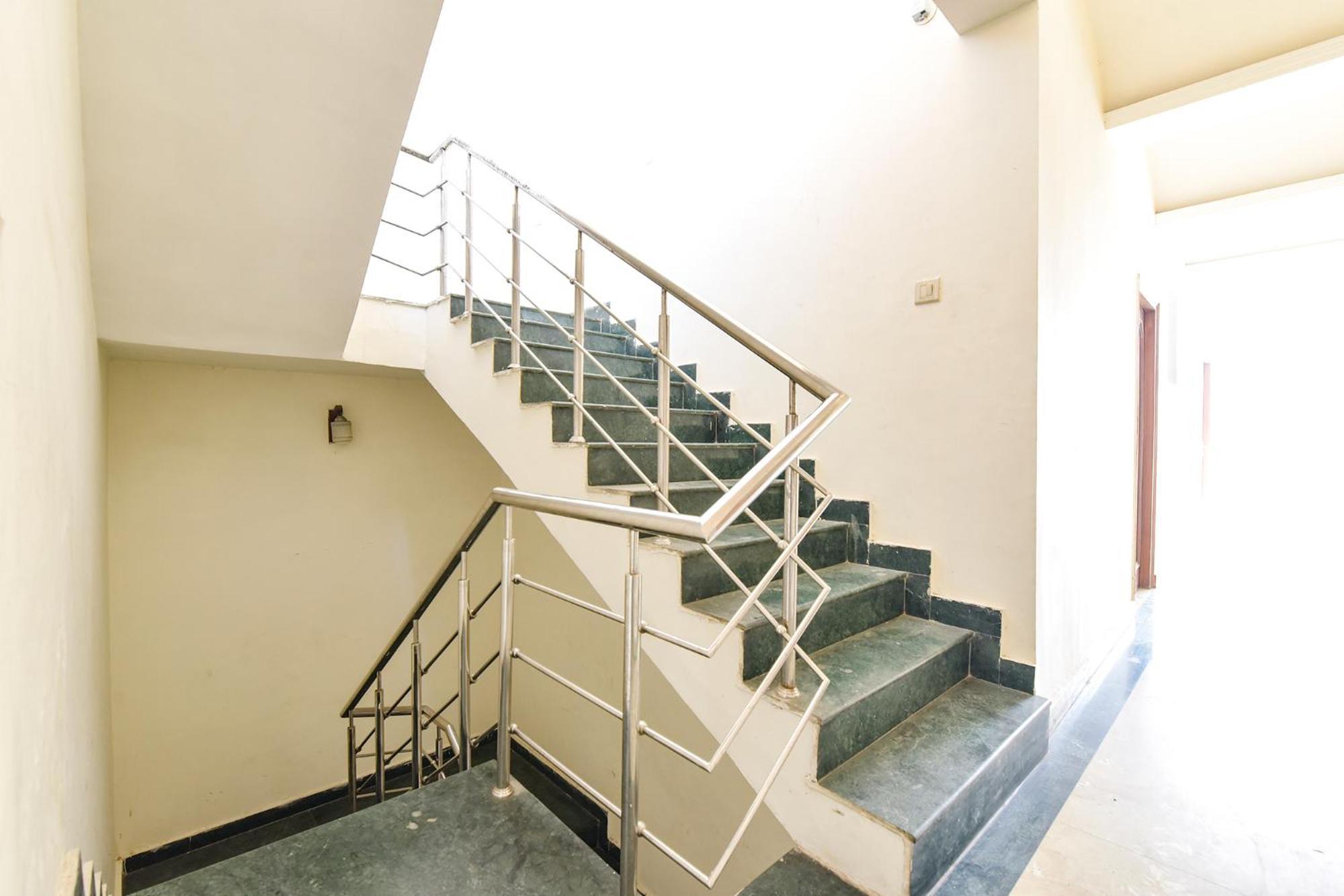 OYO Flagship 70090 Hotel Basera Haridwār Extérieur photo